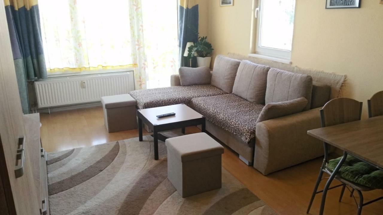 Amanda Apartman Сиофок Екстериор снимка