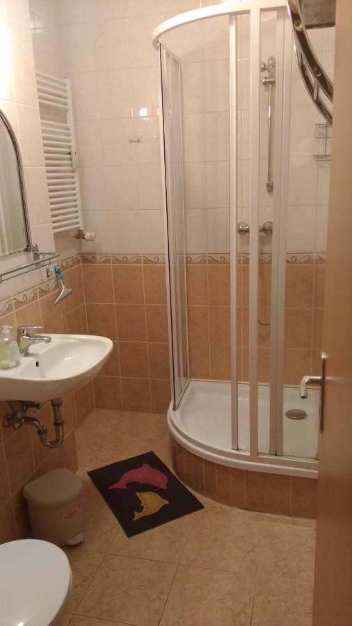 Amanda Apartman Сиофок Екстериор снимка